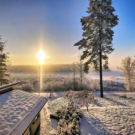 빌라 Kuura 로바니에미